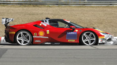 Ferrari SF90 Challenge - side