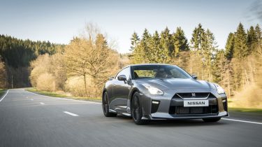 New Nissan GT-R 2016 driving