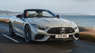 Mercedes-AMG SL 63 - front tracking