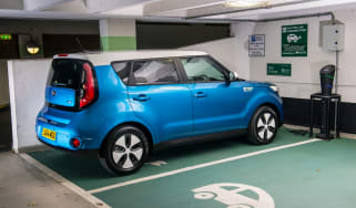 Kia Soul EV Charging