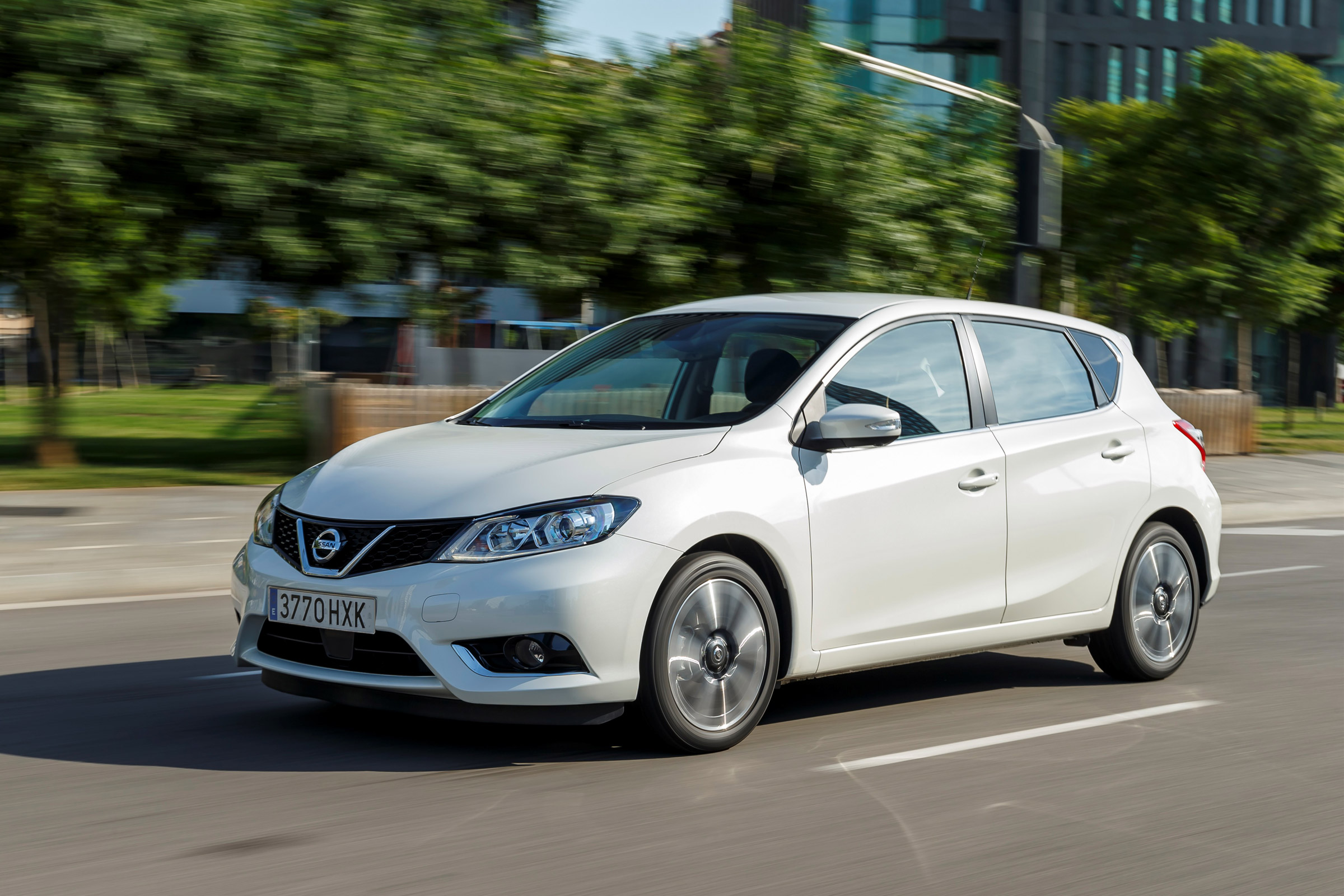 Nissan Pulsar diesel review | Auto Express