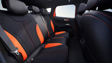 BYD Dolphin G DM-i - rear seats