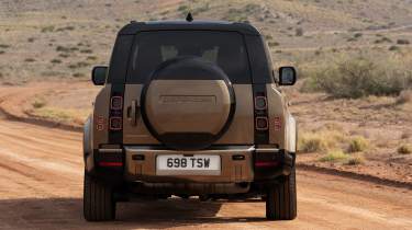 Land Rover Defender 130 - full rear