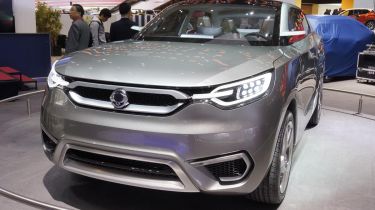 SsangYong XIV-1 front