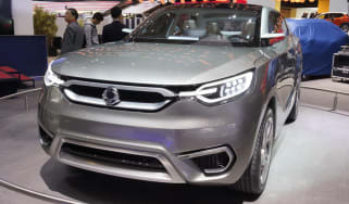 SsangYong XIV-1 front