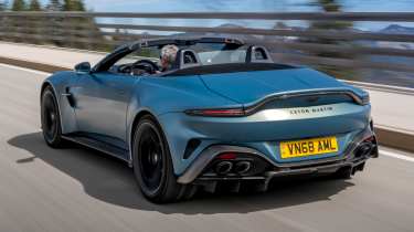 Aston Martin Vantage Roadster - rear
