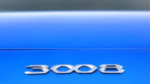 New Peugeot 3008 facelift 2020 badge 2