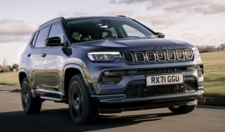 Jeep Compass 4xe - front