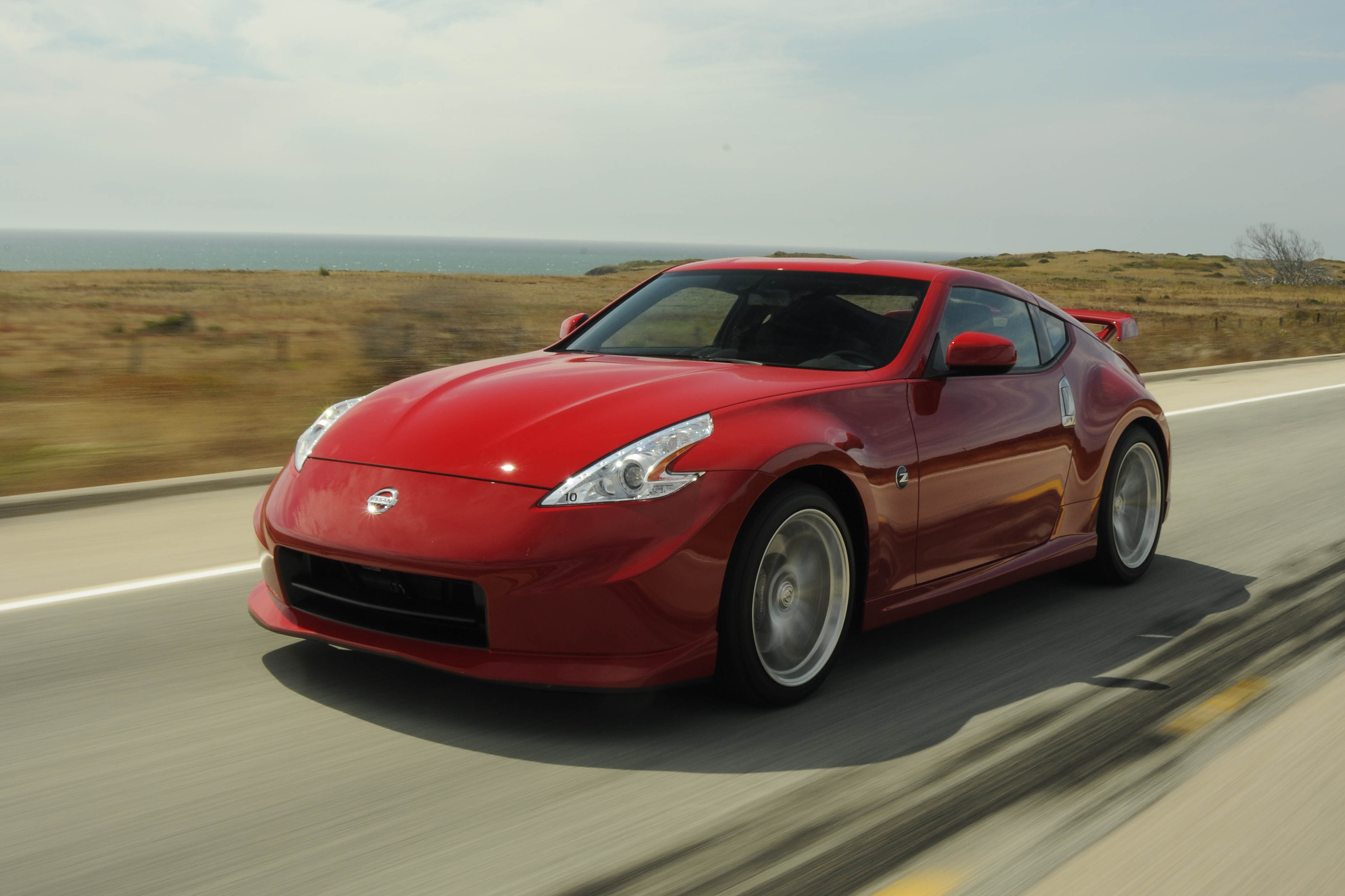 Nissan 370Z NISMO | Auto Express