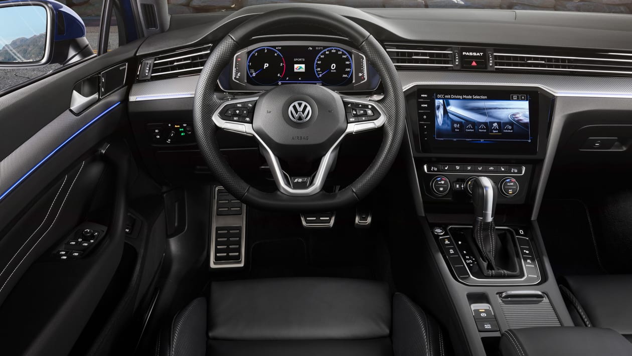 New Volkswagen Passat Mk8.5 - Pictures | Auto Express