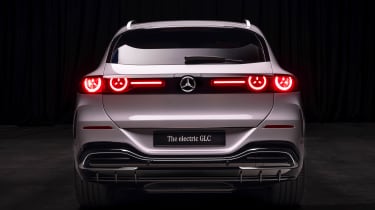 Mercedes GLC - full rear