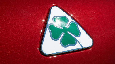 Alfa Romeo Giulia Quadrifoglio Verde QV 2016 - badge