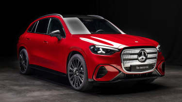 Mercedes GLC - front studio