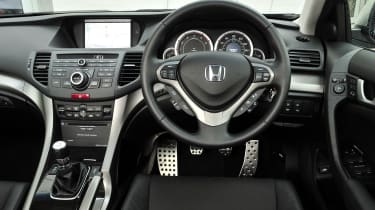 Honda Accord (2008-2015) review | Auto Express