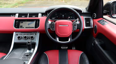 Range Rover Sport SVR - interior