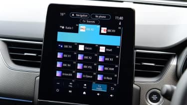 Used Renault Arkana - screen