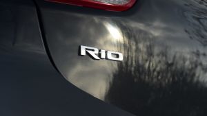 Kia Rio facelift - Rio badge