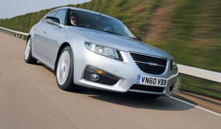 Saab 9-5 Saloon front tracking