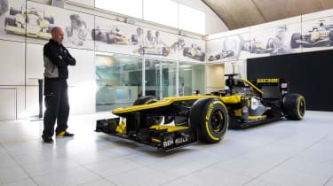 Renault Sport Formula One™ front quarter