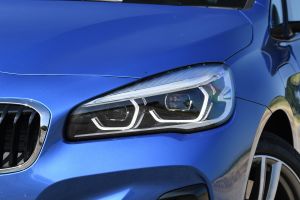BMW 225xe Active Tourer - headlight