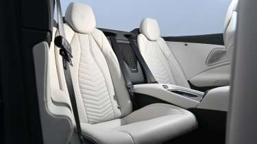 Maserati GranCabrio Trofeo - rear seats