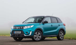 Suzuki Vitara - front static
