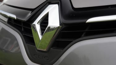 Used Renault Clio - Renault badge
