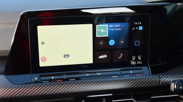 Volkswagen Golf R 20 Years - infotainment screen (navigation and music)