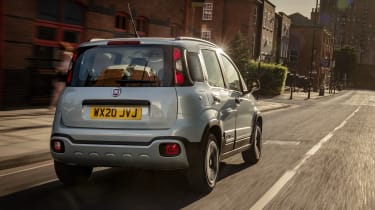 Fiat Panda Cross - rear tracking
