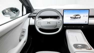 Xpeng P7+ - dashboard