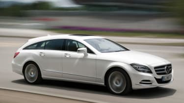 Mercedes CLS Shooting Brake front tracking