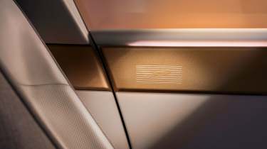 Jaguar Type 01 - trim