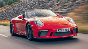 Porsche 911 Speedster - front tracking