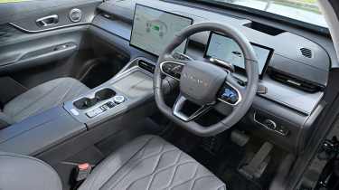 Chery Tiggo 8 - interior