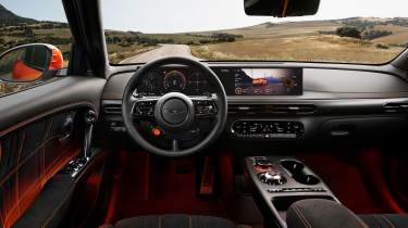 Genesis GV60 Magma - dash