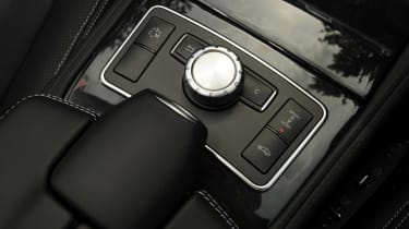 Mercedes CLS 500 interior detail