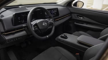 Nissan Ariya - interior overview