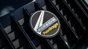 Porsche 911 Sport Classic - Porsche Heritage badge 