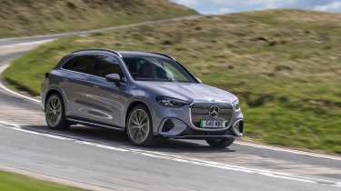 Mercedes GLC Electric - side action 