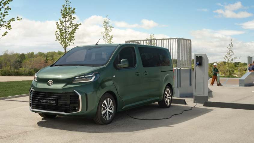 Toyota Proace 2024