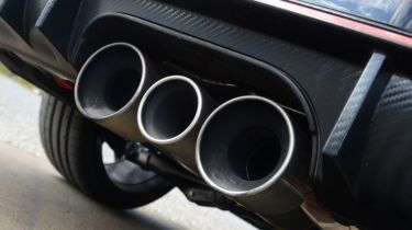 UK Honda Civic Type R 2017 - exhaust 