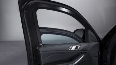 BMW X5 Protection VR6 - door