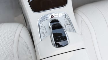 Convertible megatest - Mercedes S 500 Convertible - centre console