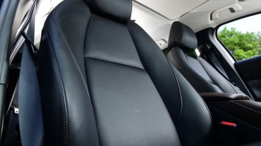 Mazda CX-30 - front seats