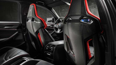 BMW M5 CS - studio seats