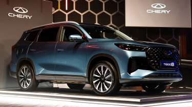 CHERY - TIGGO 8