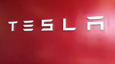 Tesla Factory Tour - sign