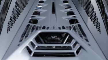 New Lamborghini Temerario Tricolore - engine cover