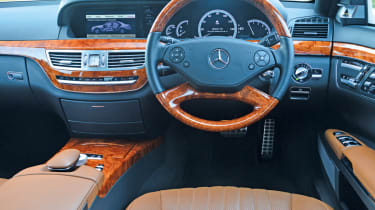 Mercedes S350 L interior