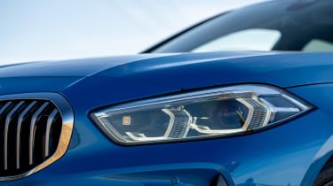 BMW 1 Series - front light